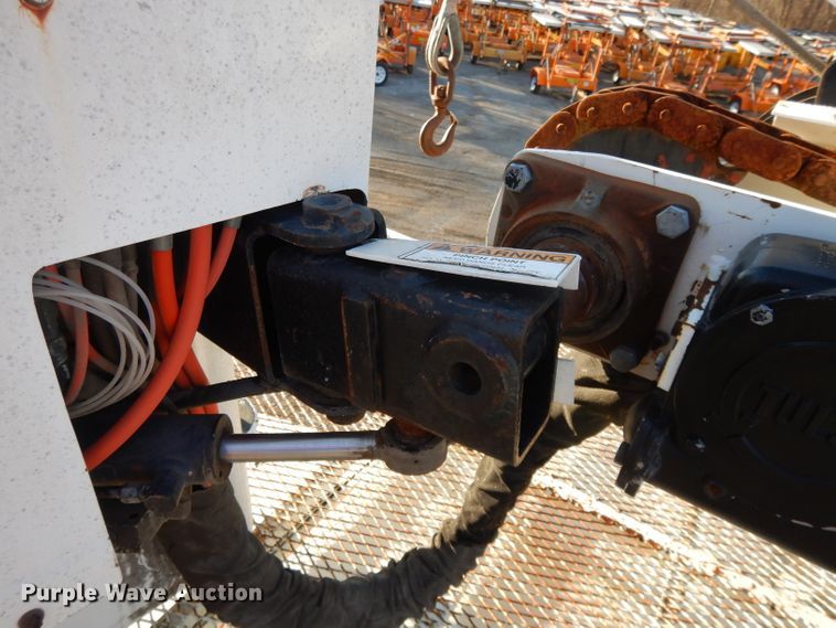 image for item DL2017 1998 International 4700  forestry bucket truck