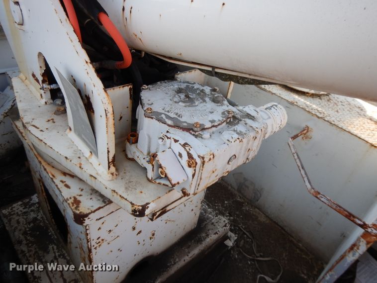 image for item DL2017 1998 International 4700  forestry bucket truck