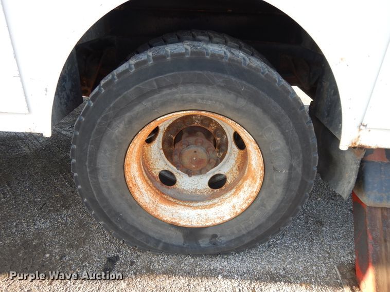 image for item DL2017 1998 International 4700  forestry bucket truck