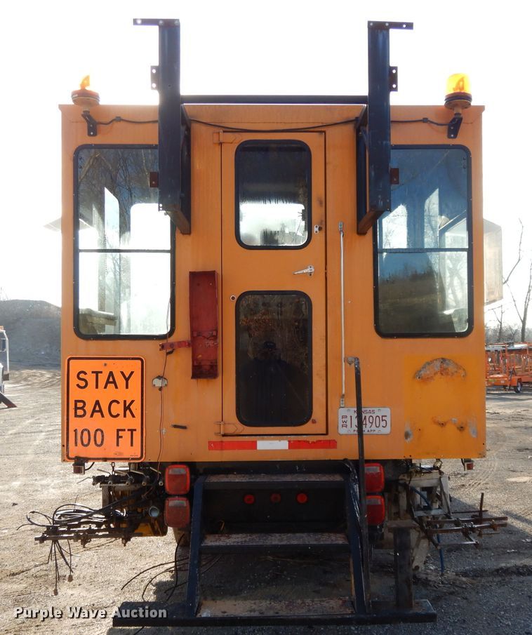 image for item DL2018 1997 Volvo EZ Liner  flatbed truck