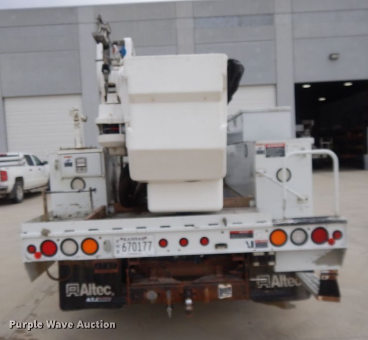 image for item DL2651 2014 Dodge Ram 5500  bucket truck