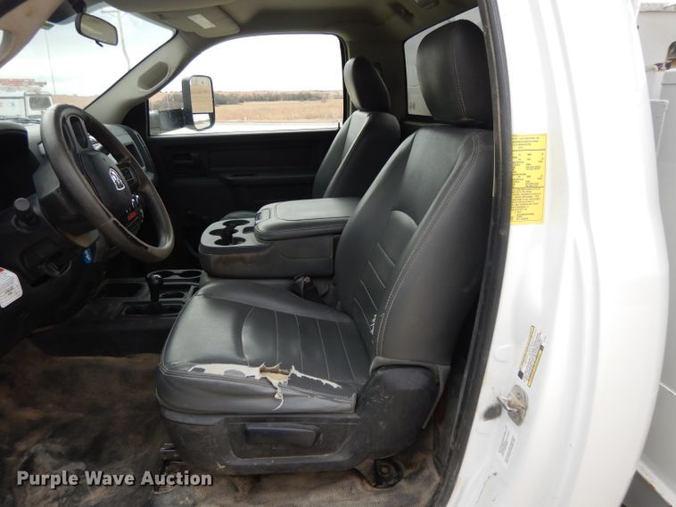 image for item DL2651 2014 Dodge Ram 5500  bucket truck