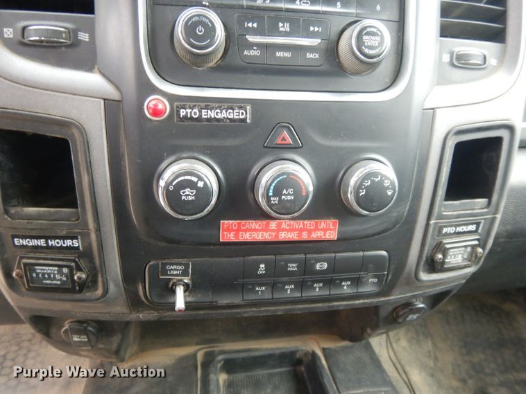 image for item DL2651 2014 Dodge Ram 5500  bucket truck