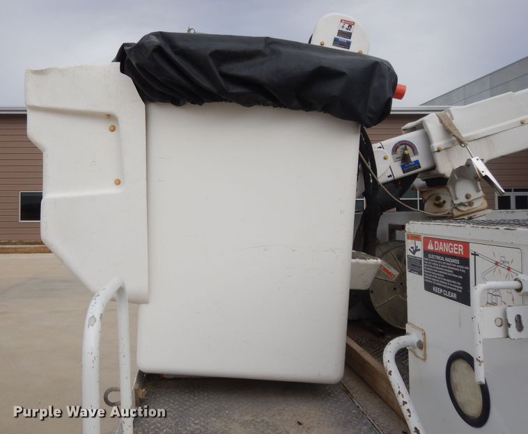 image for item DL2651 2014 Dodge Ram 5500  bucket truck