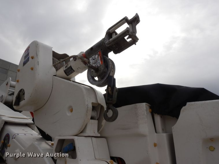 image for item DL2651 2014 Dodge Ram 5500  bucket truck