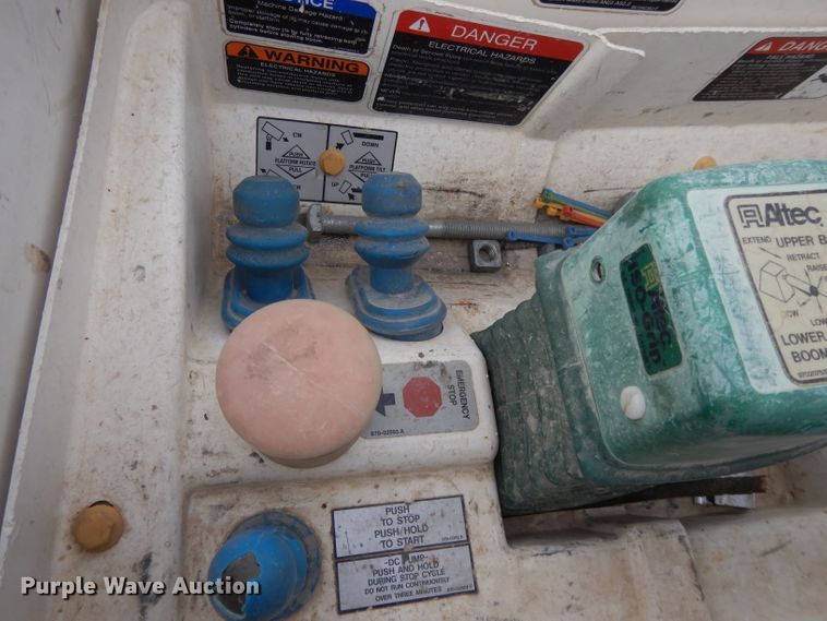 image for item DL2651 2014 Dodge Ram 5500  bucket truck