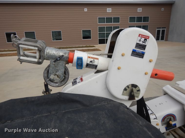 image for item DL2651 2014 Dodge Ram 5500  bucket truck