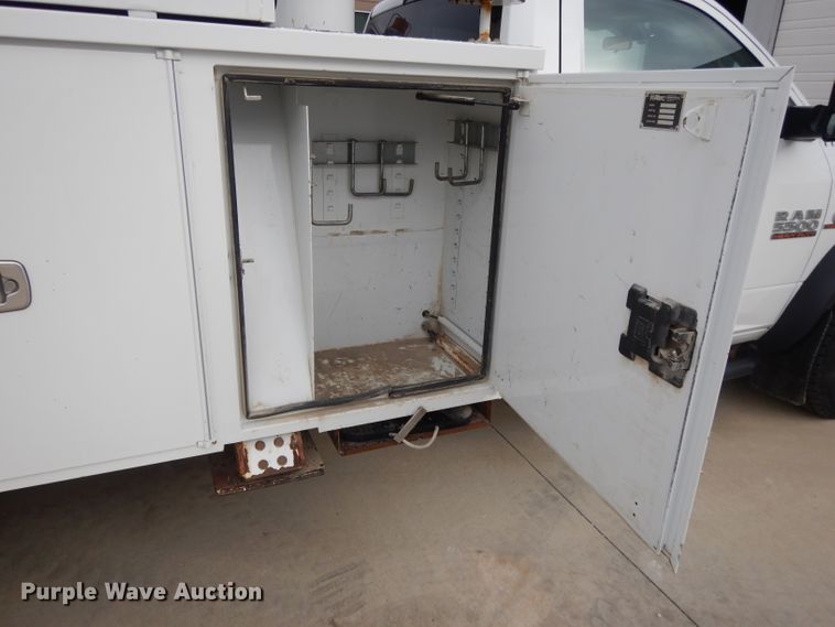 image for item DL2651 2014 Dodge Ram 5500  bucket truck