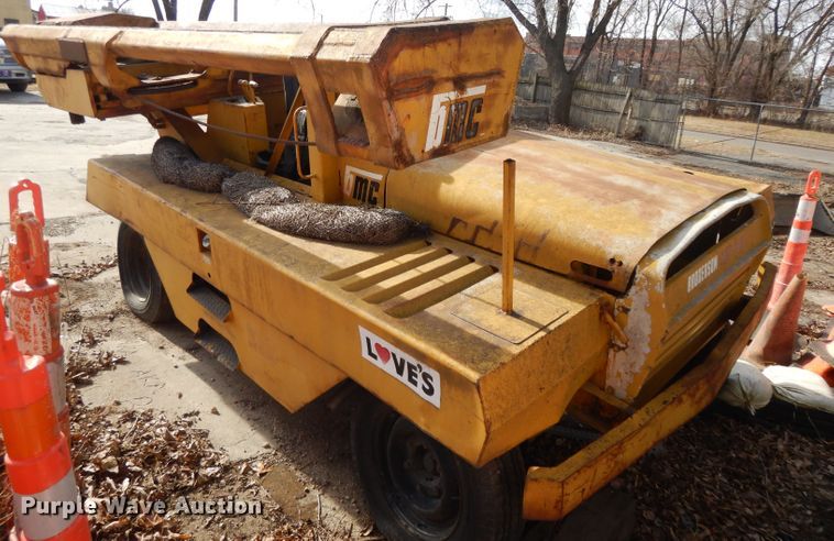 image for item DL2675 Broderson Hydra-Hammer hydraulic breaker