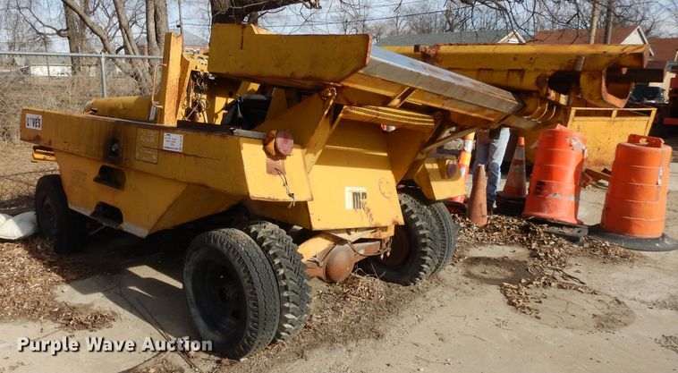 image for item DL2675 Broderson Hydra-Hammer hydraulic breaker