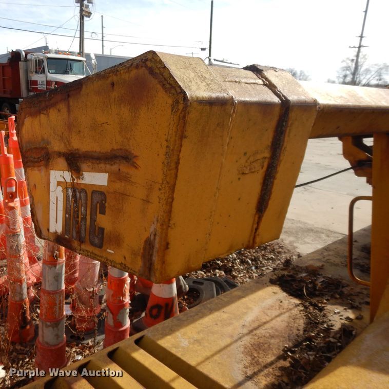 image for item DL2675 Broderson Hydra-Hammer hydraulic breaker