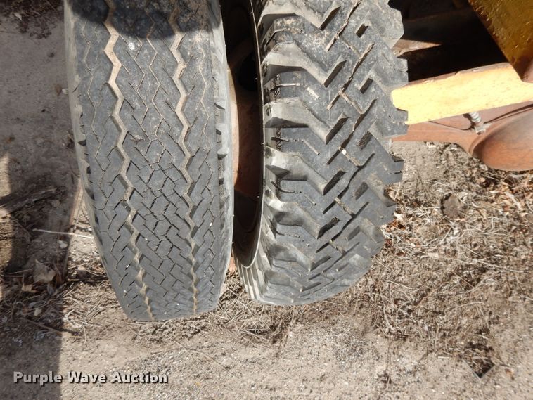 image for item DL2675 Broderson Hydra-Hammer hydraulic breaker