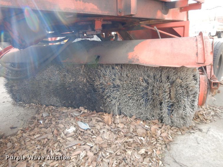 image for item DL2676 Street and Road D18  broom