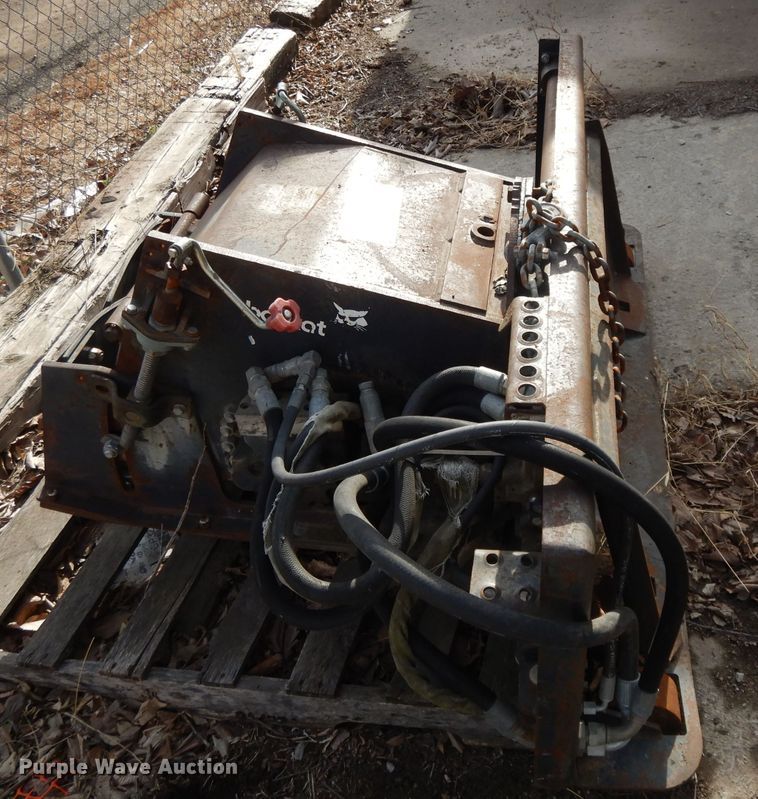 image for item DL2677 Bobcat  cold planer