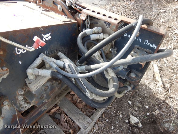 image for item DL2677 Bobcat  cold planer