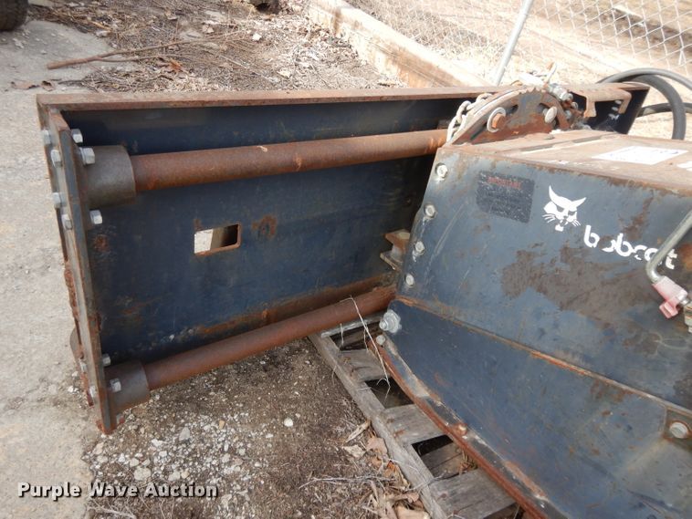 image for item DL2677 Bobcat  cold planer