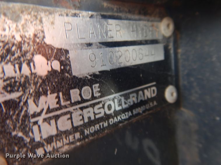 image for item DL2677 Bobcat  cold planer