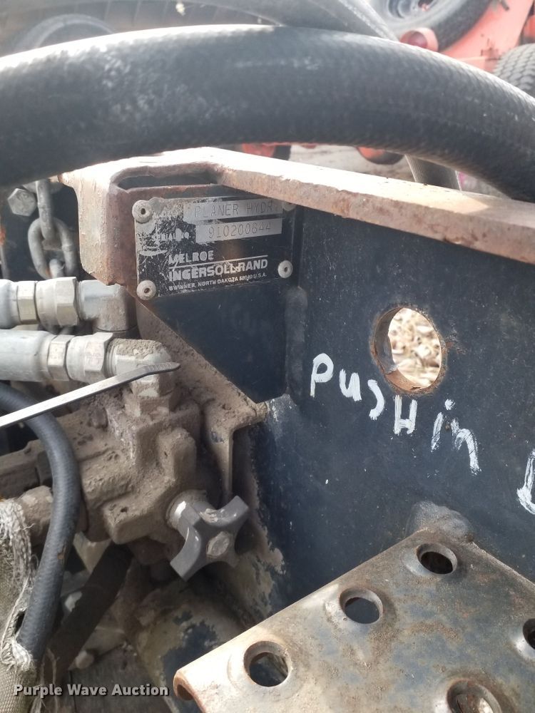 image for item DL2677 Bobcat  cold planer