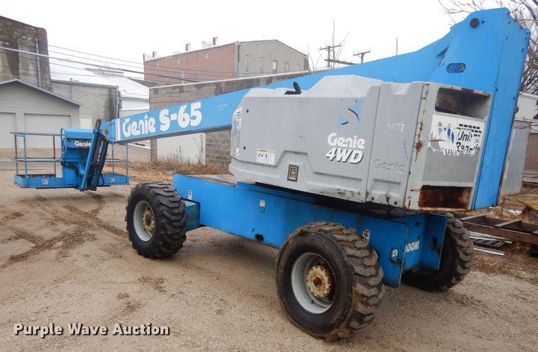 image for item DL2696 1995 Genie S65  boom lift