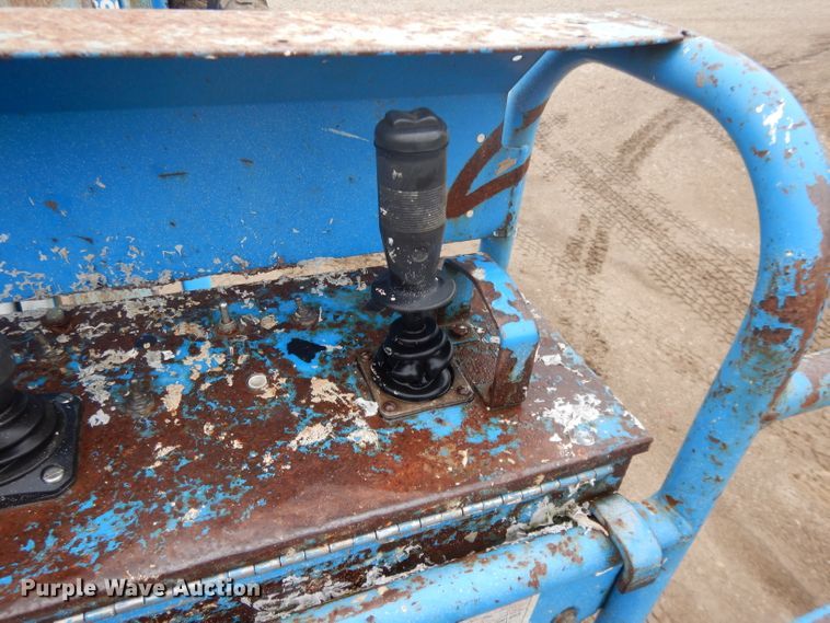 image for item DL2696 1995 Genie S65  boom lift