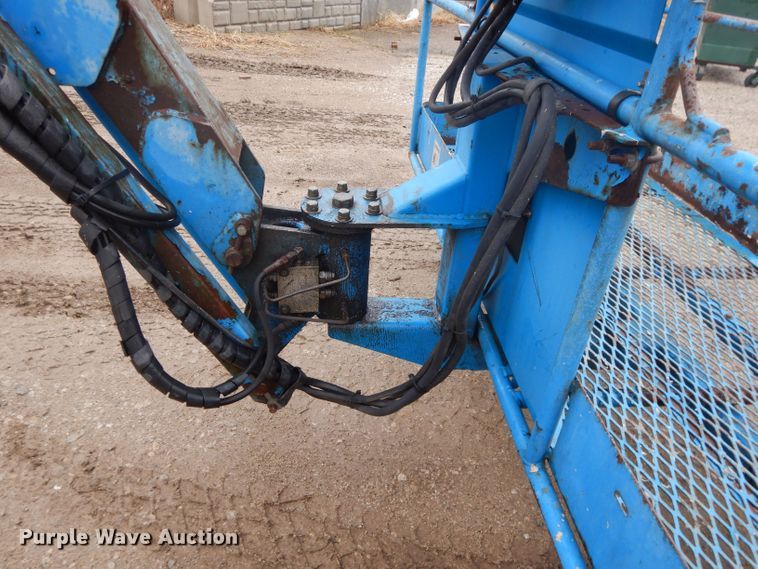 image for item DL2696 1995 Genie S65  boom lift