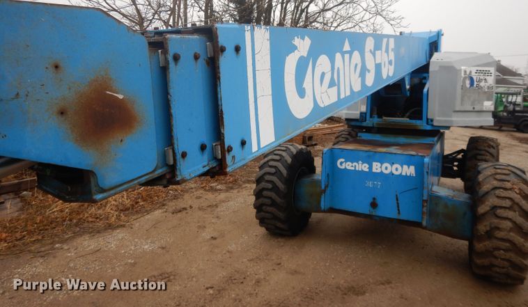 image for item DL2696 1995 Genie S65  boom lift