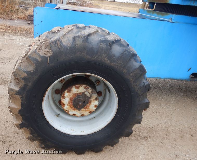 image for item DL2696 1995 Genie S65  boom lift