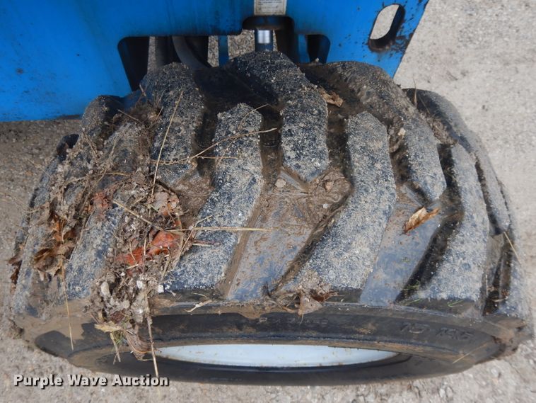 image for item DL2696 1995 Genie S65  boom lift