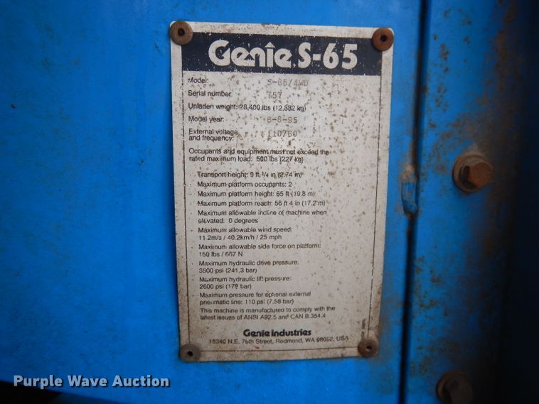 image for item DL2696 1995 Genie S65  boom lift