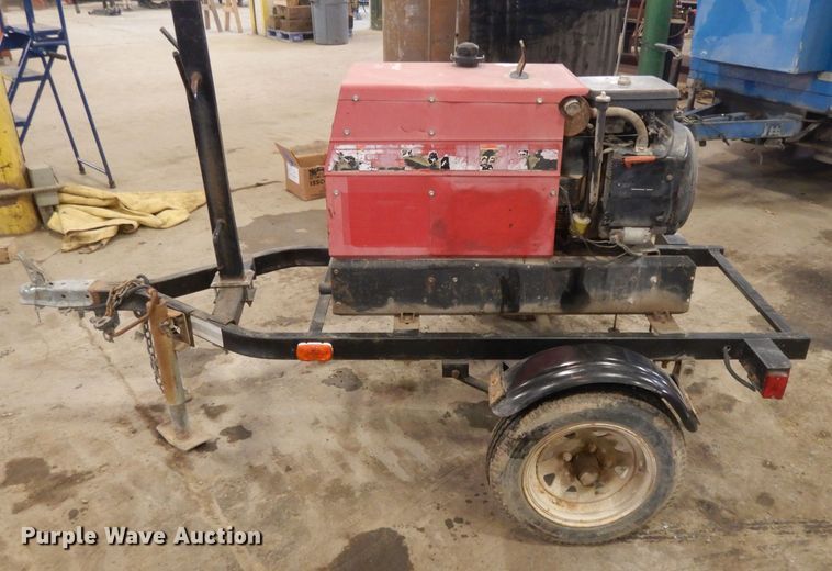 image for item DL2708 Lincoln Ranger 8  welder/generator