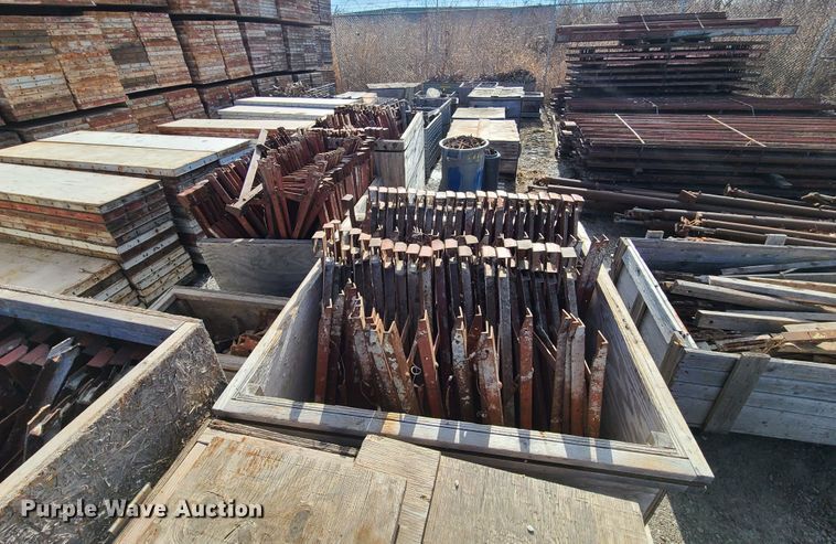 image for item FW9654 Symons concrete forms