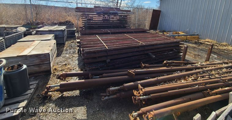 image for item FW9654 Symons concrete forms