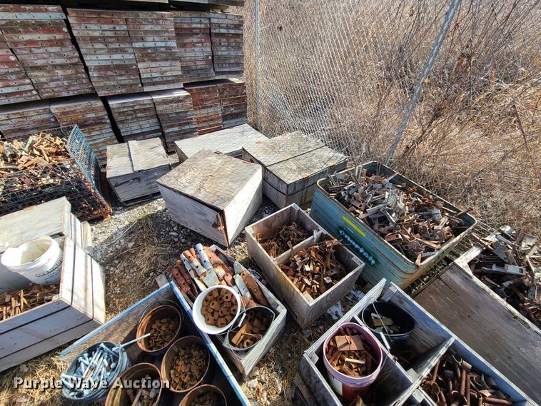 image for item FW9654 Symons concrete forms