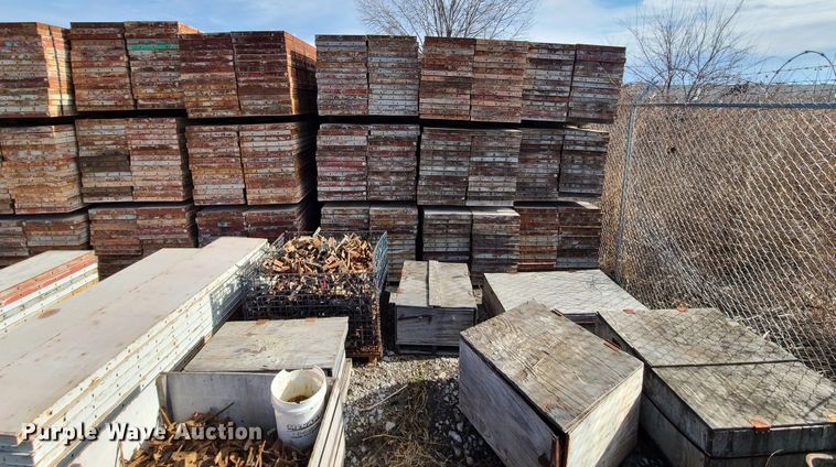 image for item FW9654 Symons concrete forms