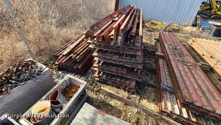 image for item FW9654 Symons concrete forms