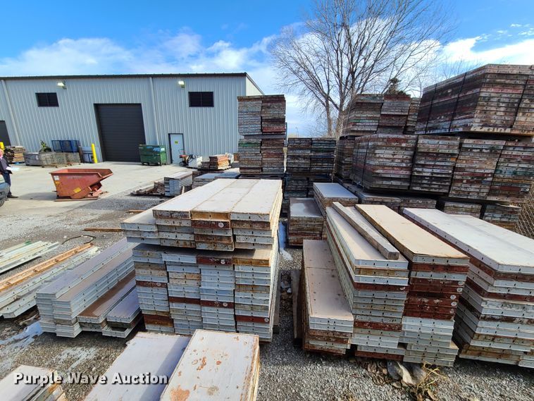 image for item FW9654 Symons concrete forms