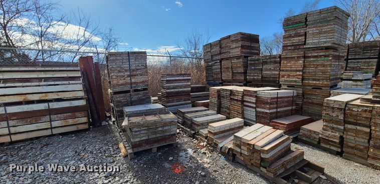 image for item FW9654 Symons concrete forms