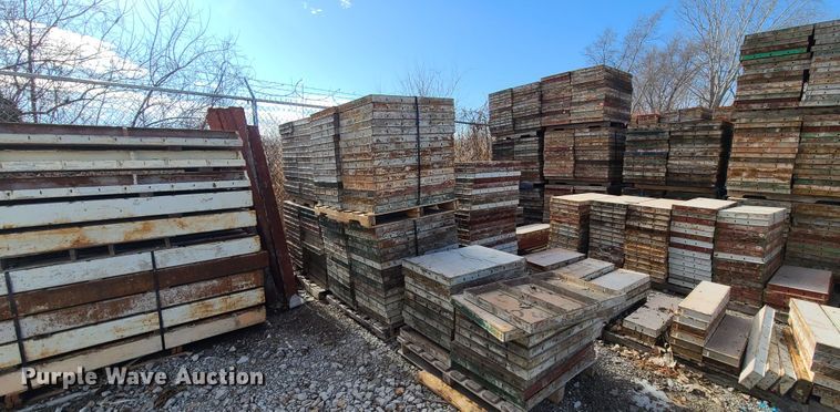 image for item FW9654 Symons concrete forms