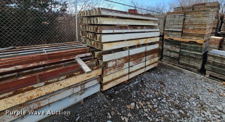 image for item FW9654 Symons concrete forms