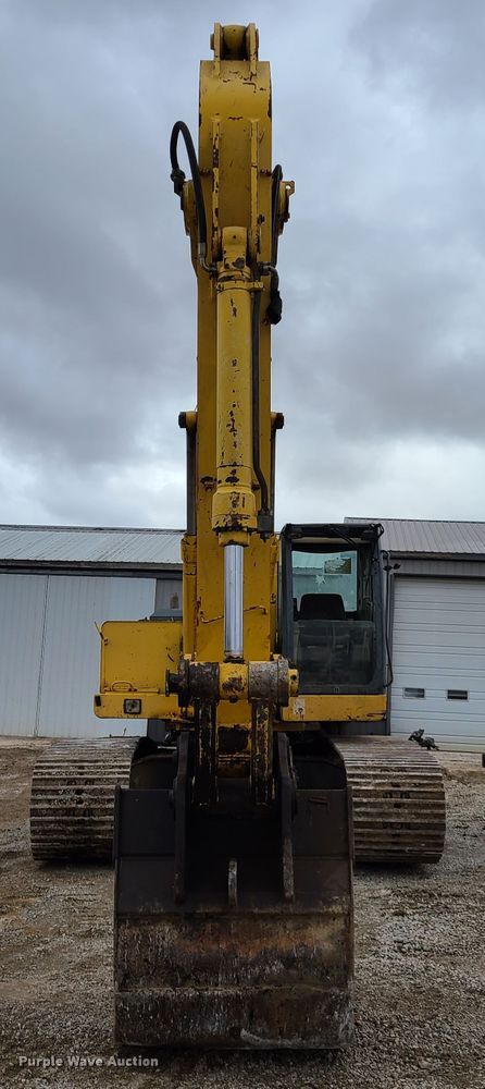 image for item FW9664 New Holland EC270  excavator