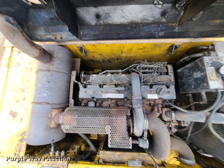 image for item FW9664 New Holland EC270  excavator