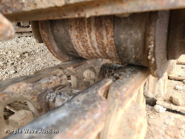 image for item FW9664 New Holland EC270  excavator