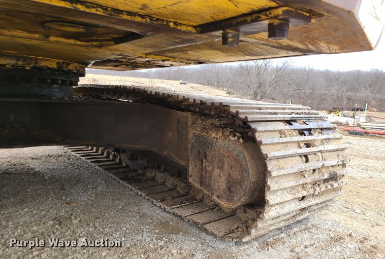 image for item FW9664 New Holland EC270  excavator