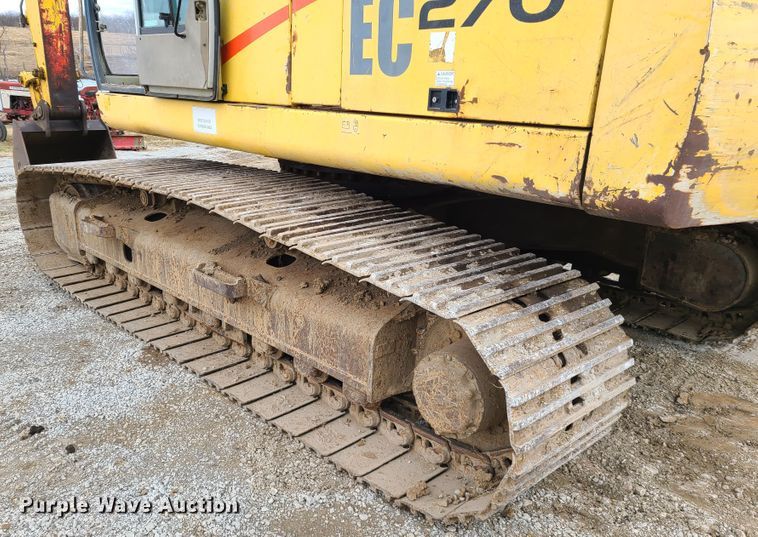 image for item FW9664 New Holland EC270  excavator
