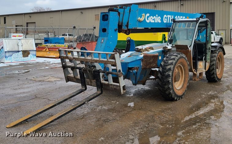 image for item FW9693 2008 Genie GTH-1056  telehandler