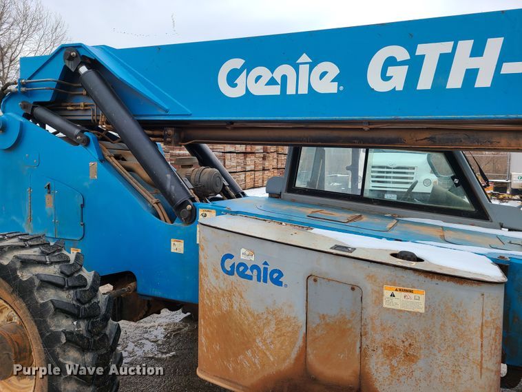 image for item FW9693 2008 Genie GTH-1056  telehandler