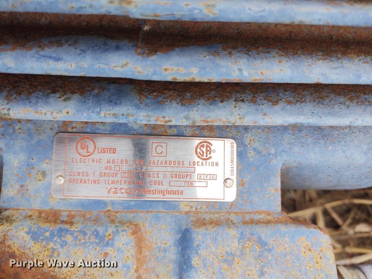 image for item FY9821 (9) Fisher pumps