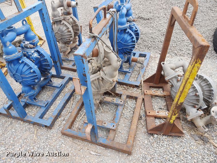 image for item FY9823 (7) Diaphragm pumps