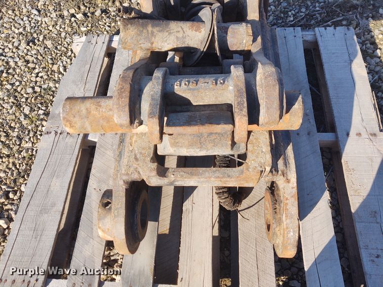 image for item FY9829 Hendrix II excavator quick coupler