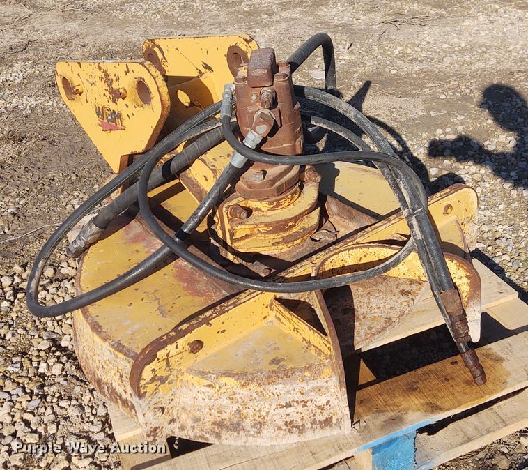 image for item FY9830 WBM ERC36 excavator rotary brush cutter